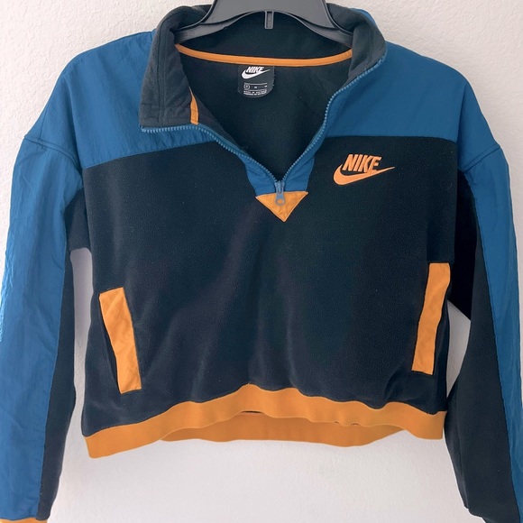 Sports Nike crop top sweatshirt - Picture 1 of 2